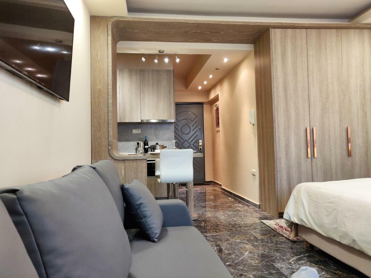 Agias Sofias Street Luxurious Studio Thessaloniki Exterior foto